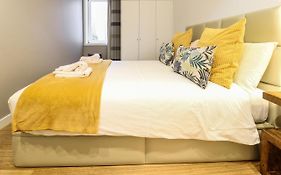 Msc Flats - Comercio Do Porto